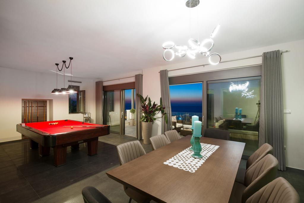 Velvet Breeze Superior Villa Stavromenos  Exterior foto